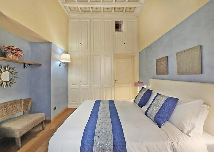 Splendid Home Pantheon