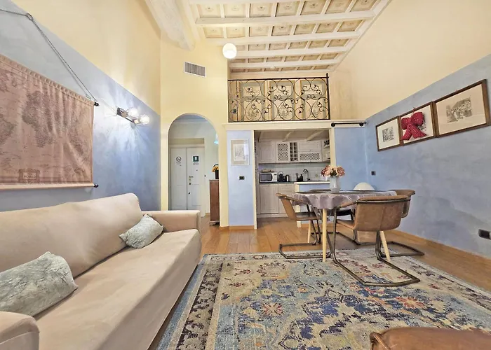 Splendid Home Pantheon